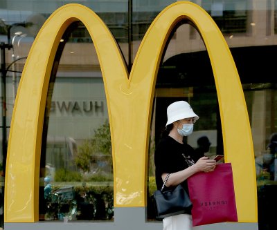 McDonald’s must face lawsuit alleging McRib contains no rib meat