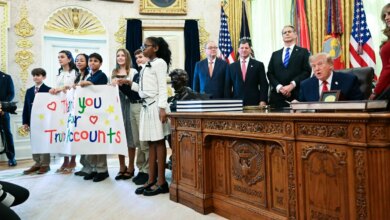 children-banner-white-house.jpg