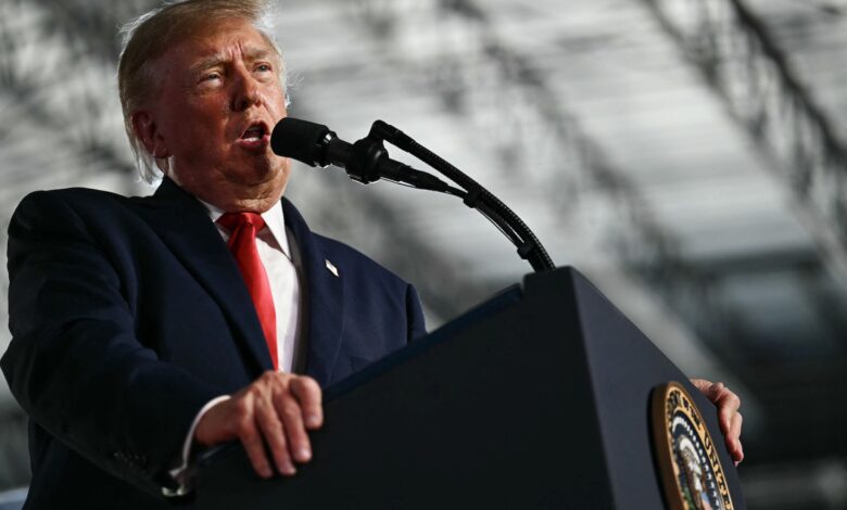 donald-trump-elections-midterms-GettyImages-2301810480.jpg