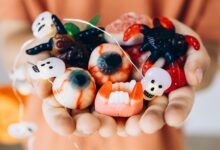 Beware the Halloween candies that can crack your teeth — or do much worse: dentist